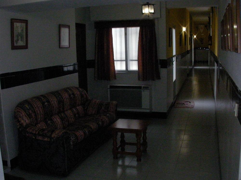 Hostal Трухільйо Екстер'єр фото