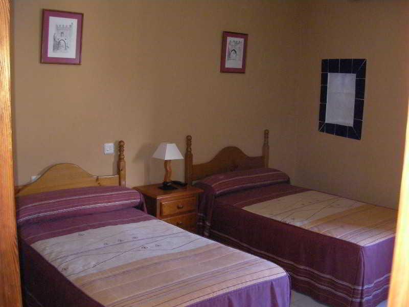 Hostal Трухільйо Екстер'єр фото