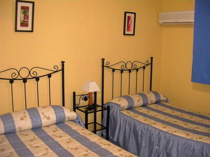 Hostal Трухільйо Номер фото